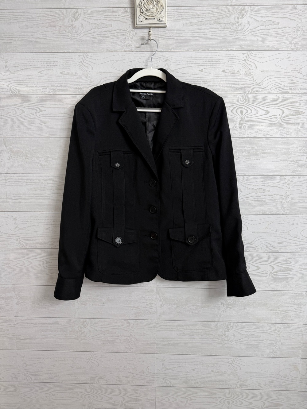 Amelia Austin Women’s Black Polyester Spandex Military Jacket. Size L